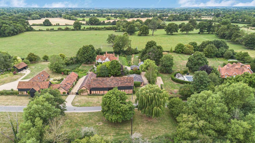 Property photo 1 of 54 Image