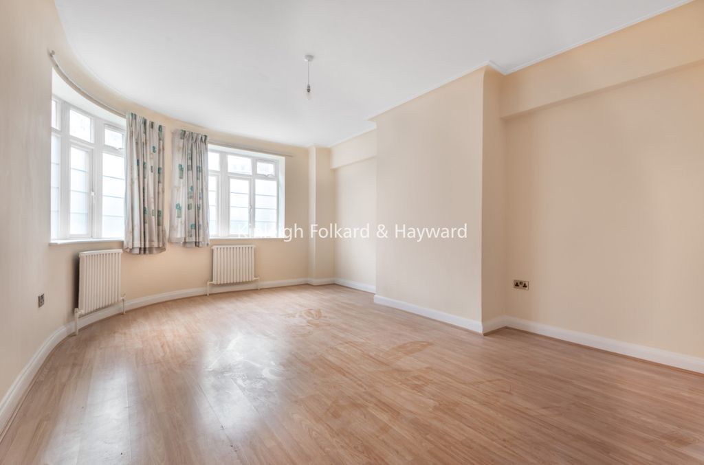 Property photo 2 of 7 072E7807-Deb9-4361-8