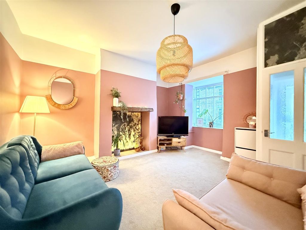 Property photo 2 of 13 Img_0472.Jpeg