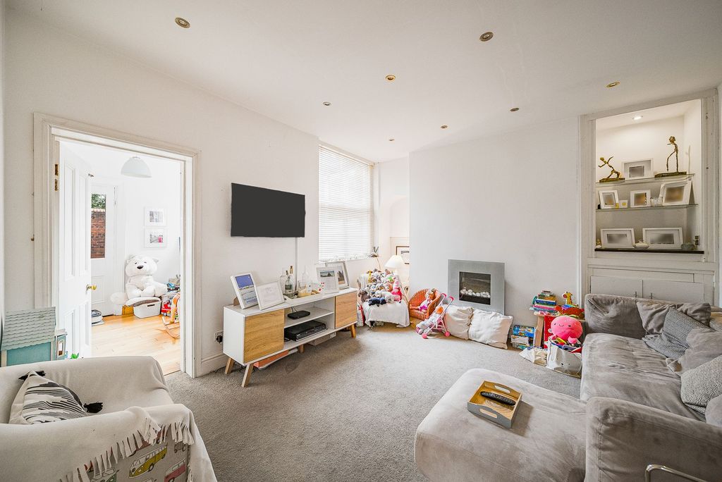 Additional image 14 of 6 bed detached house for saleSalisbury Road, Garston L19