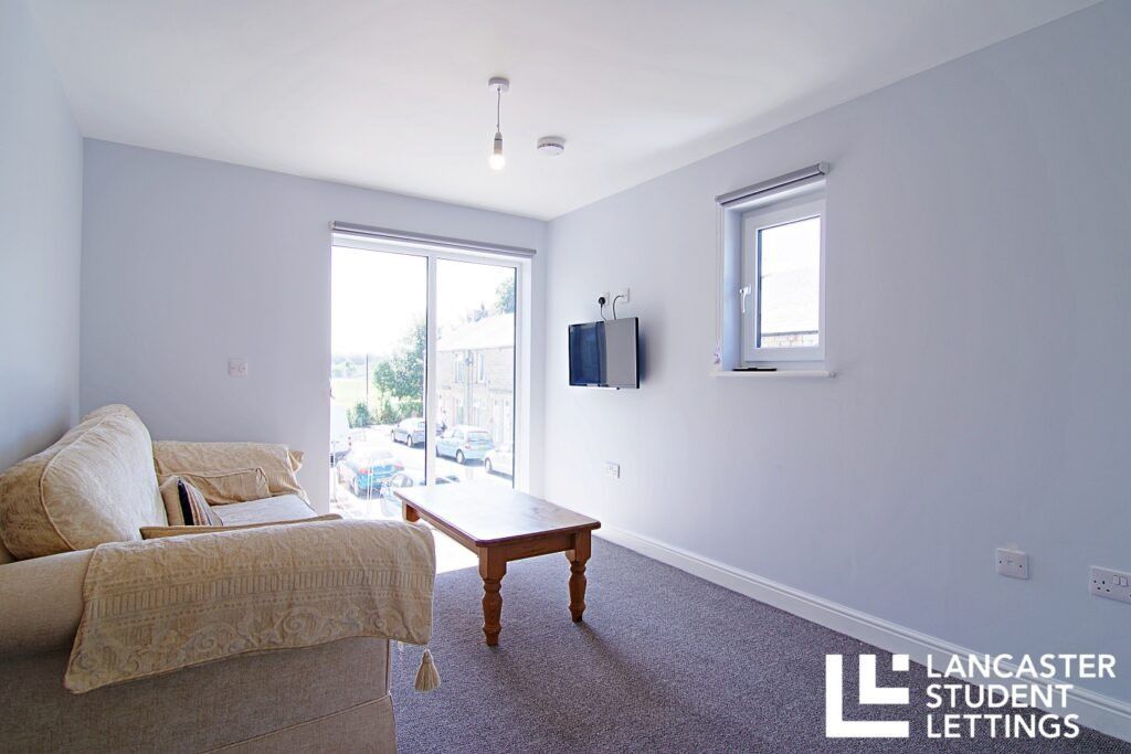 Property photo 2 of 11 Property Photo