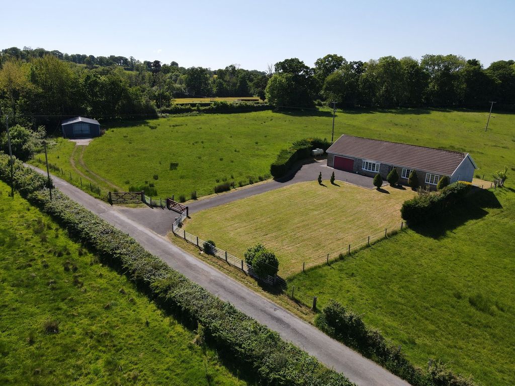 Property photo 1 of 36