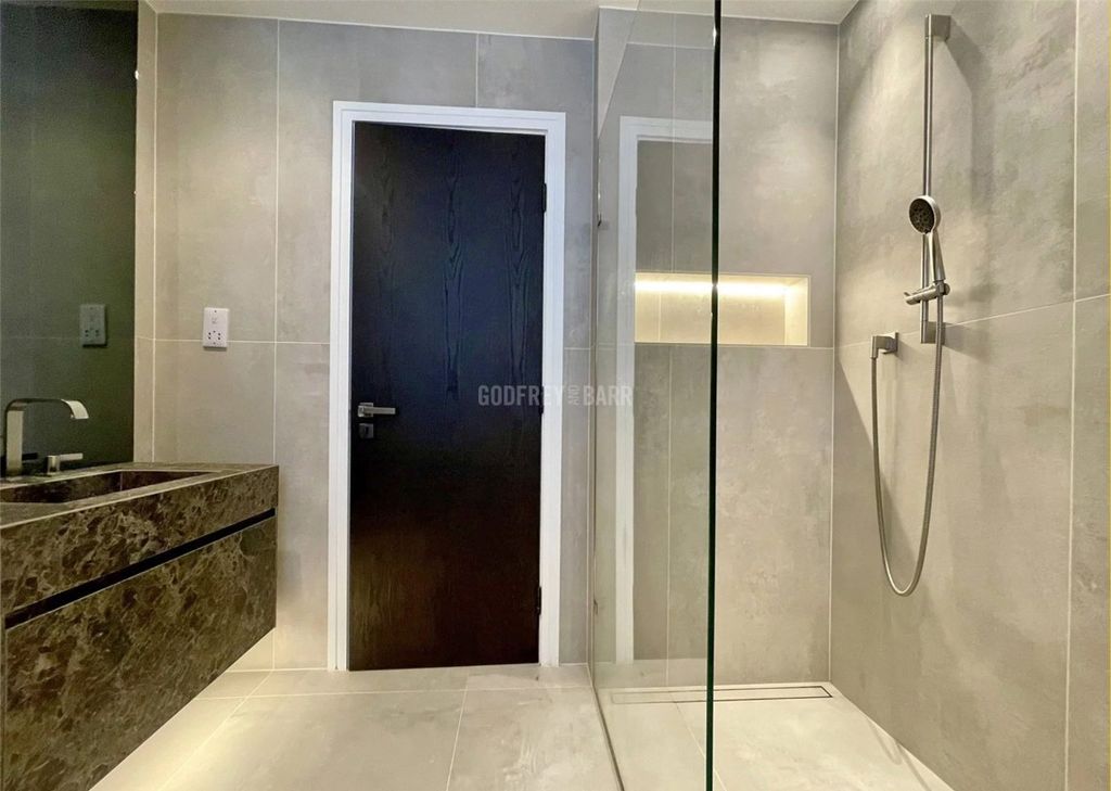 Additional image 14 of 2 bed flat to rentBeech Hill, Hadley Wood EN4