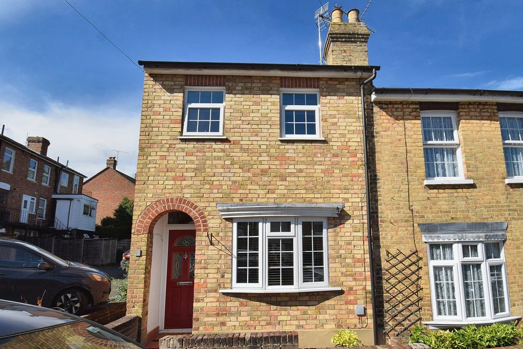 Property photo 1 of 24