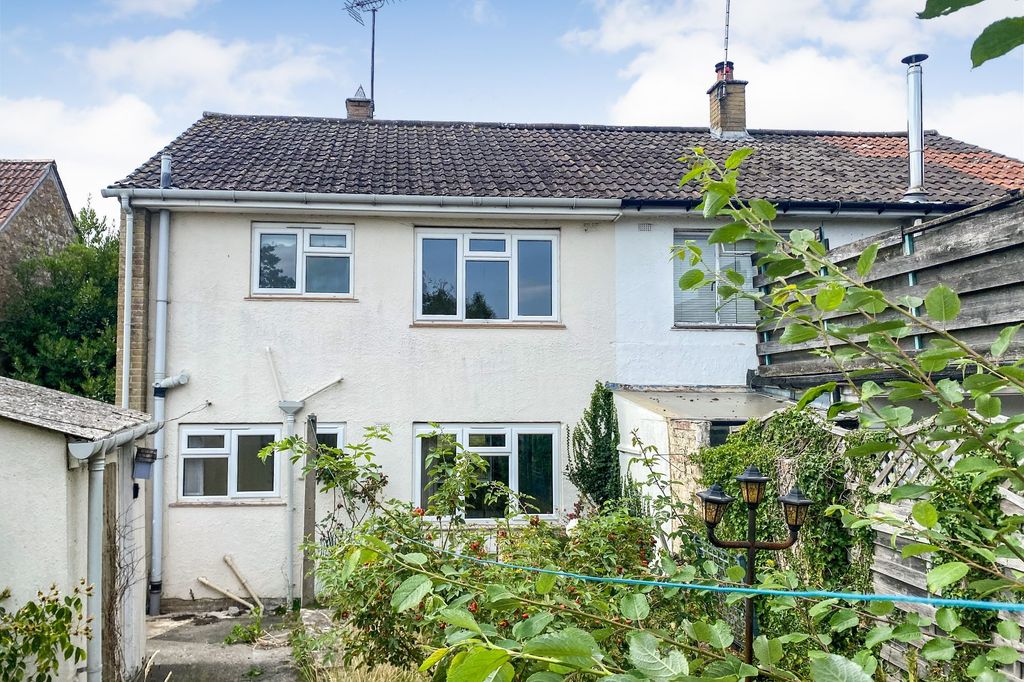 Property photo 1 of 18 1 Church Street, Ilminster, Somerset, Ta19 0Lq