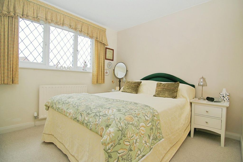 Additional image 14 of 4 bed detached house for saleRobin Chase, Pudsey LS28