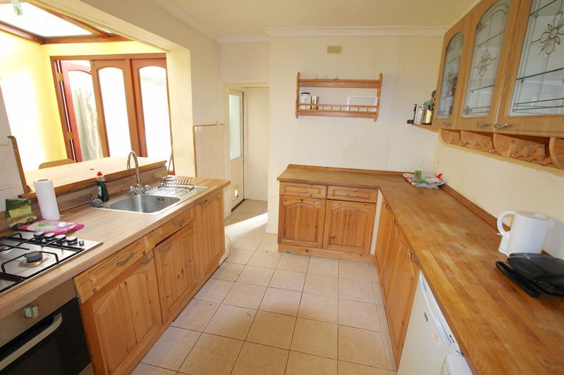 Property photo 2 of 9 Photo 5