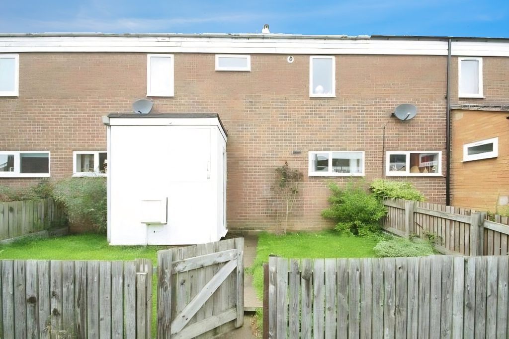 Property photo 1 of 7