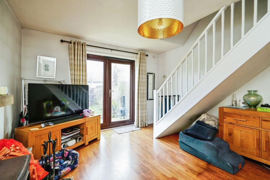 Property photo 3 of 11