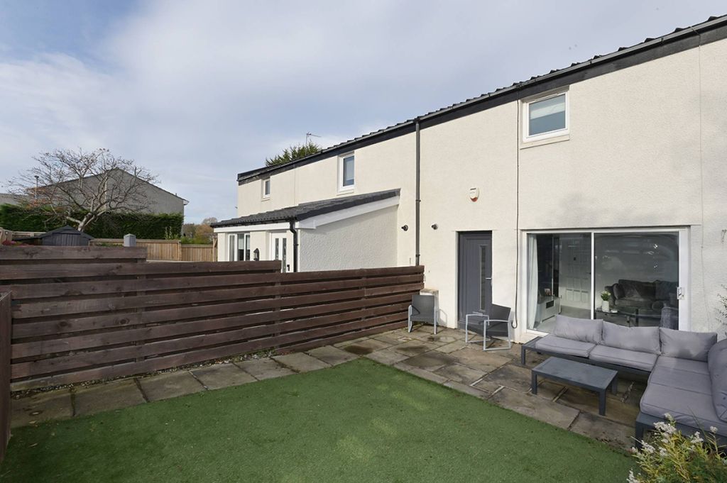 Property photo 1 of 23