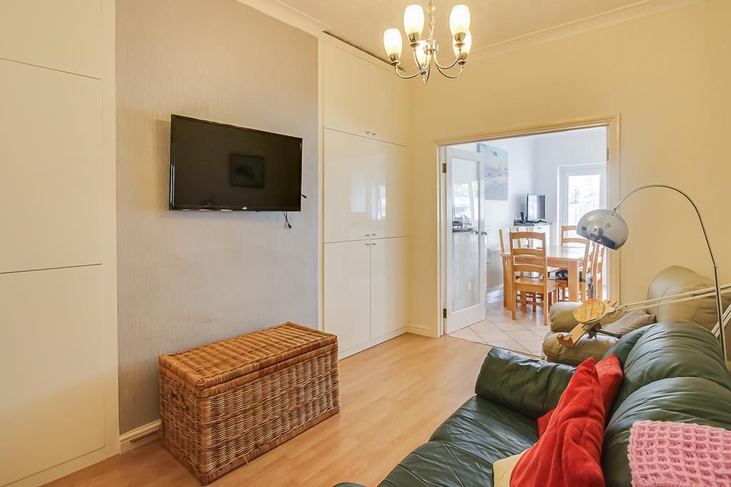 Property photo 2 of 23 Sitting Room