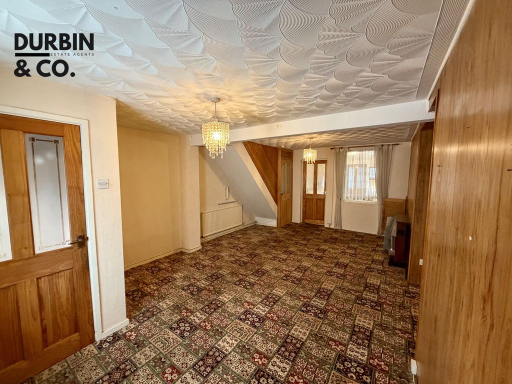 Property photo 2 of 18 Photo 3