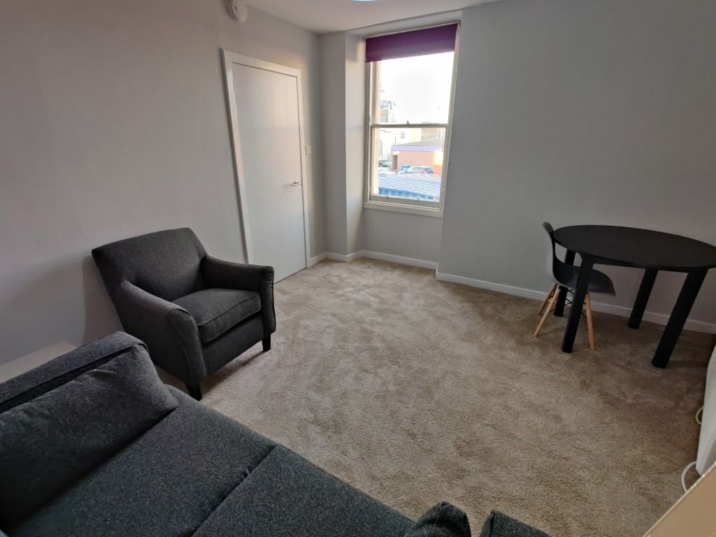 Property photo 3 of 11 Photo 3