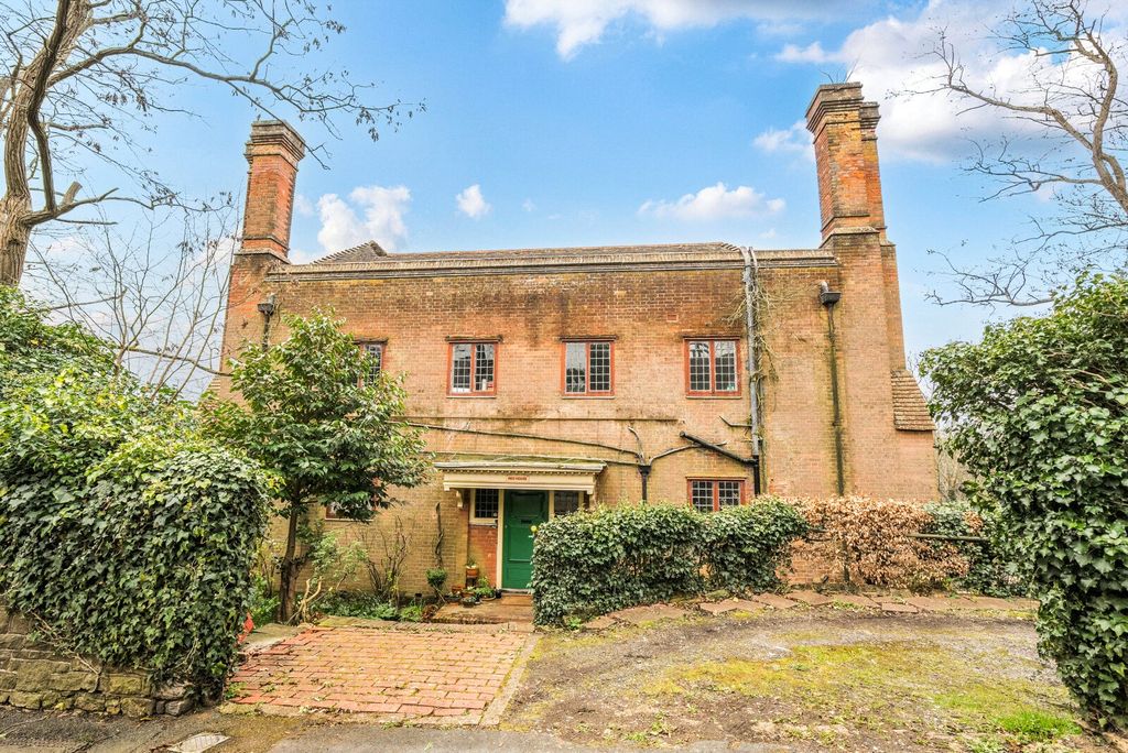 Property photo 2 of 36 Picture No. 48