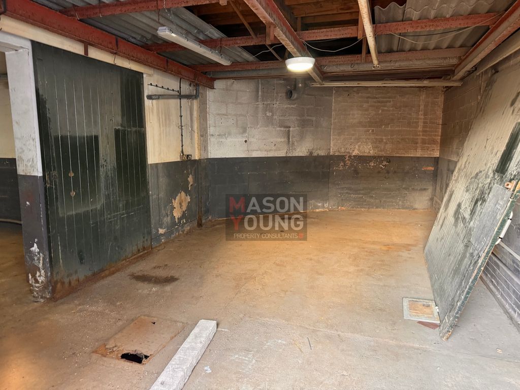 Property photo 2 of 3