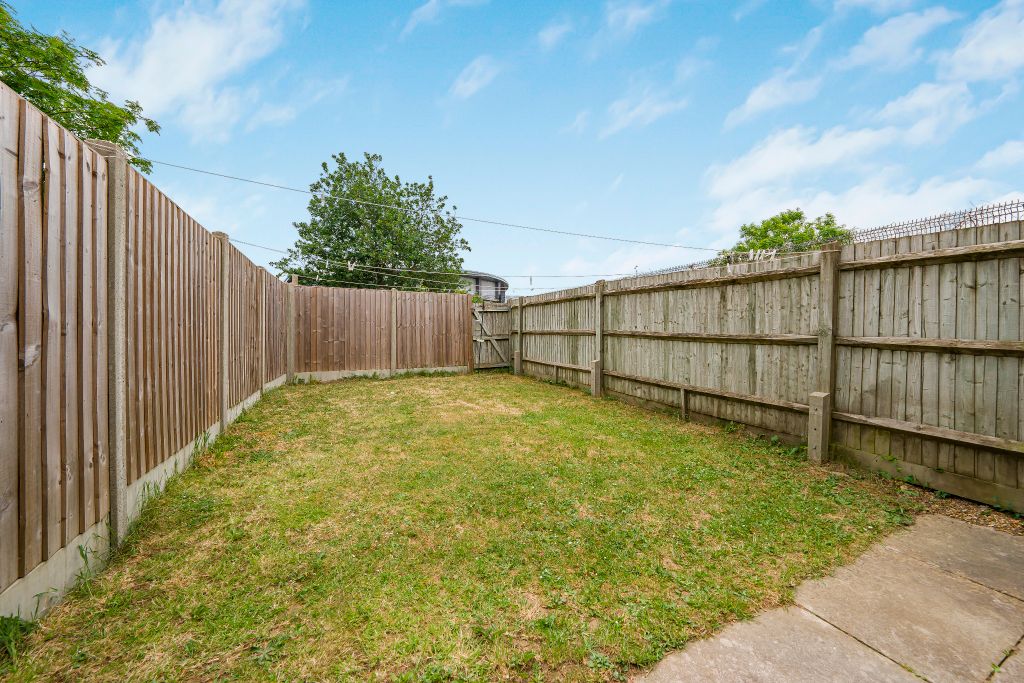 Property photo 3 of 11
