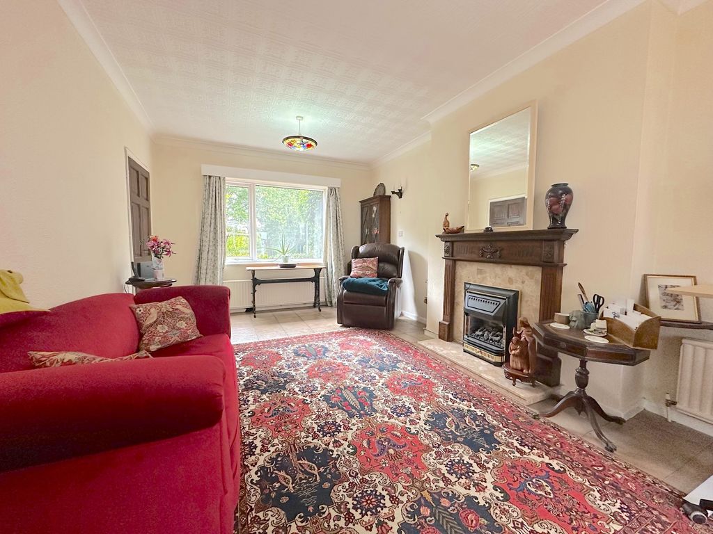 Property photo 3 of 21