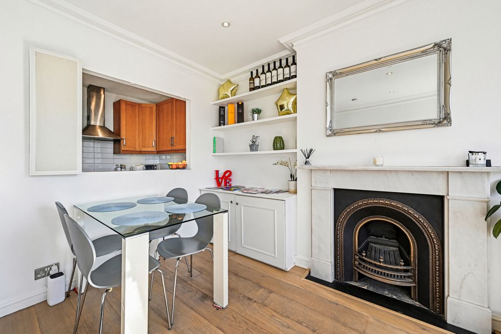 Property photo 2 of 10 Picture No. 15