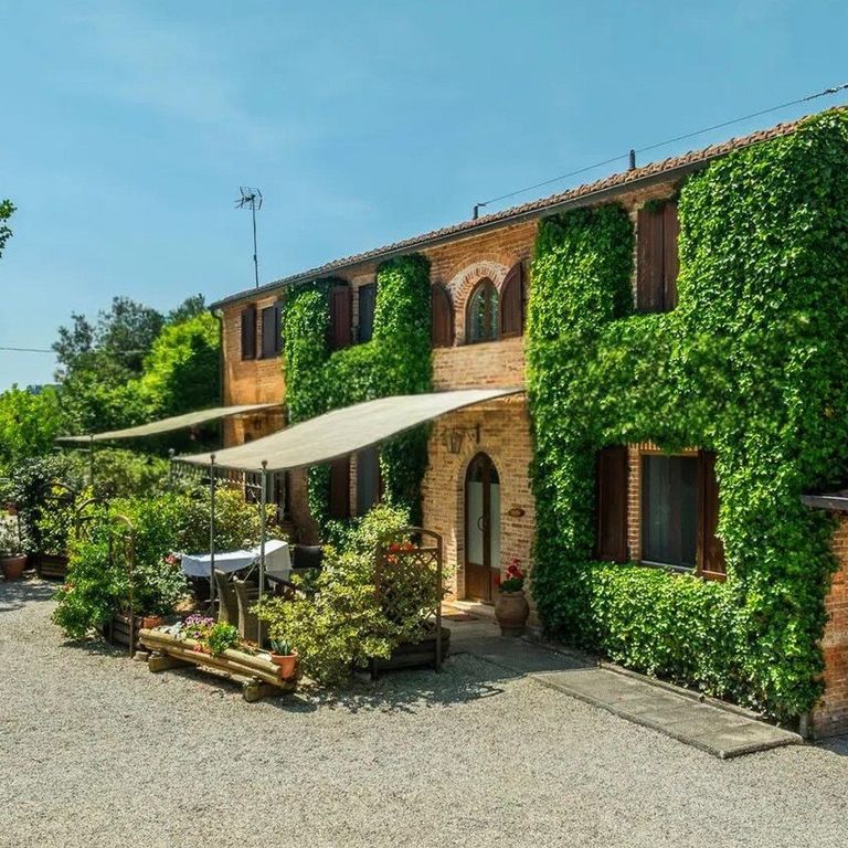 Property photo 1 of 25 Rustic Country House In Torrita di Siena, Tuscany