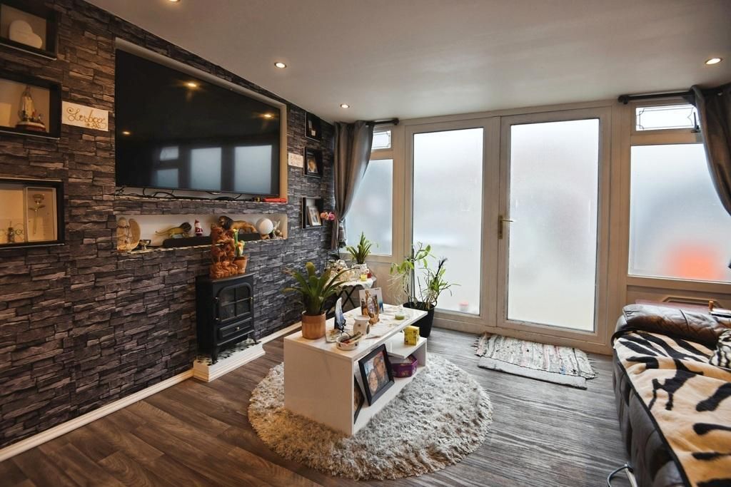 Property photo 3 of 13 Photo 3