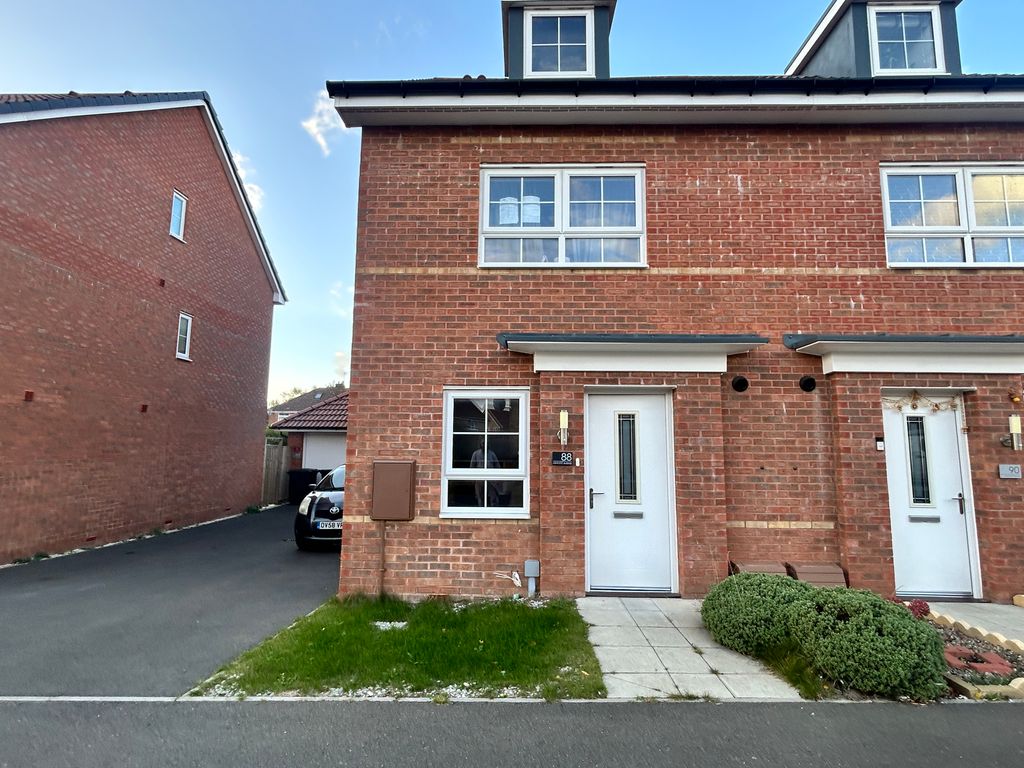 Property photo 1 of 18 Image