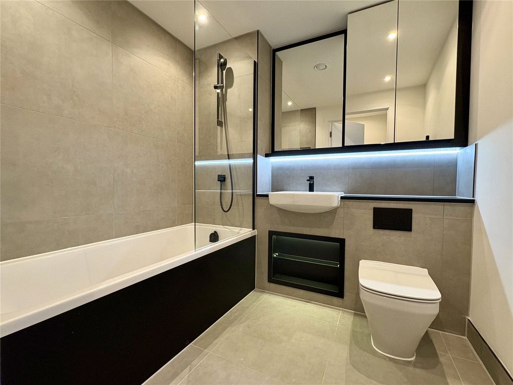 Property photo 3 of 10 Picture No. 07