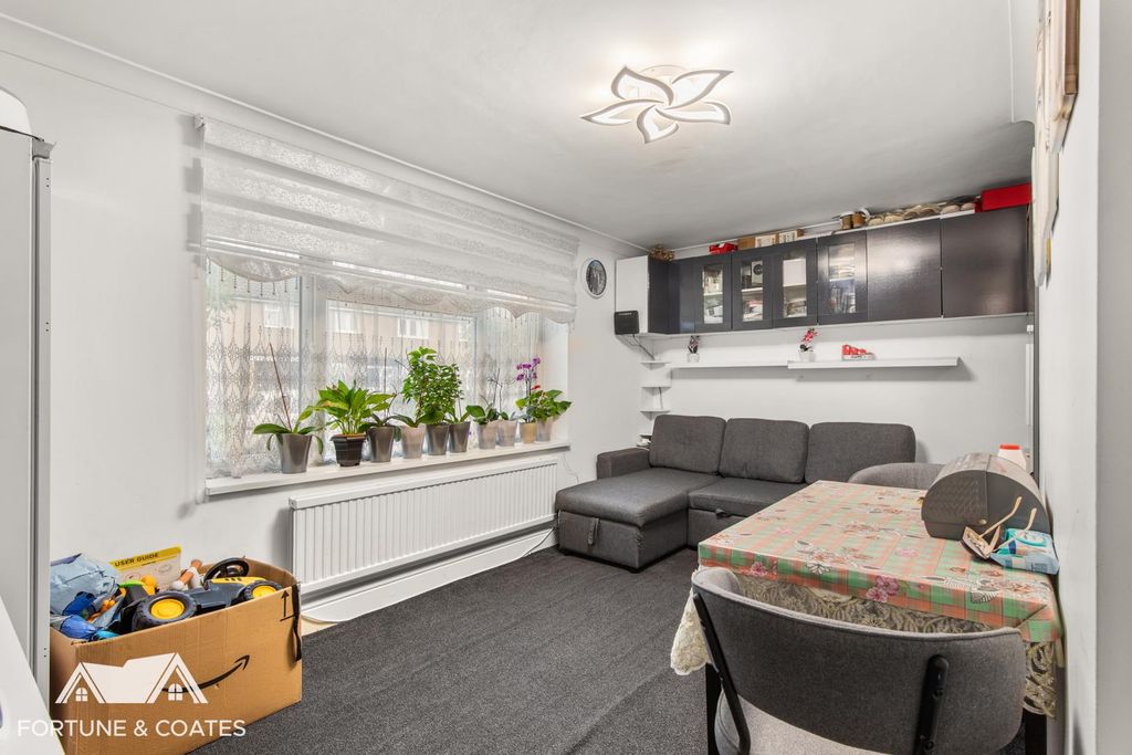Property photo 2 of 11 Upperstoneyfield_8.Jpg