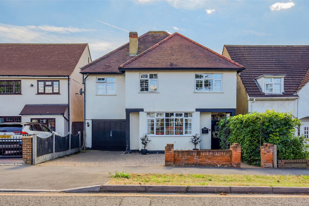 Property photo 1 of 27