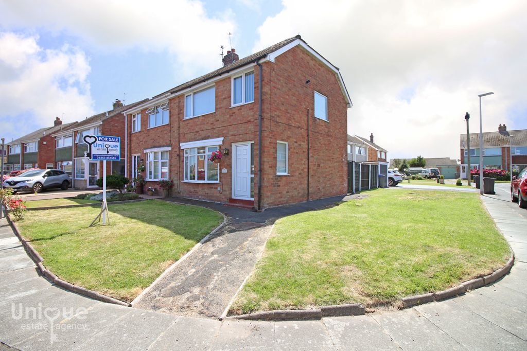 Property photo 1 of 24