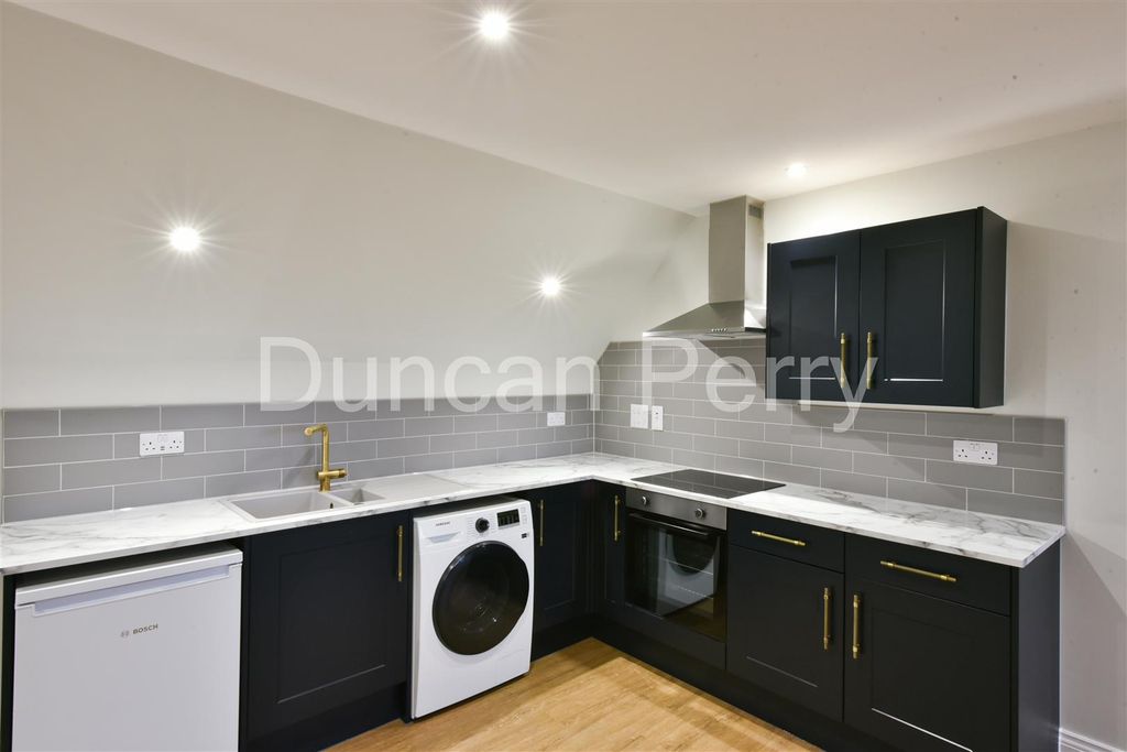 Property photo 2 of 9 Kitchen.Jpg