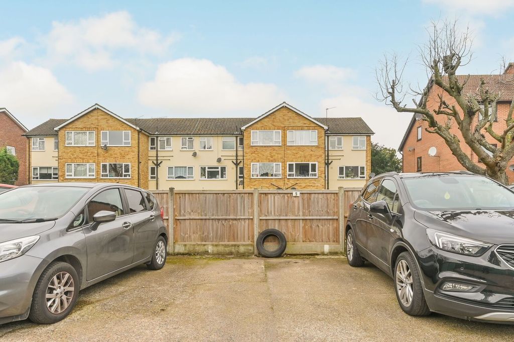 Property photo 1 of 7