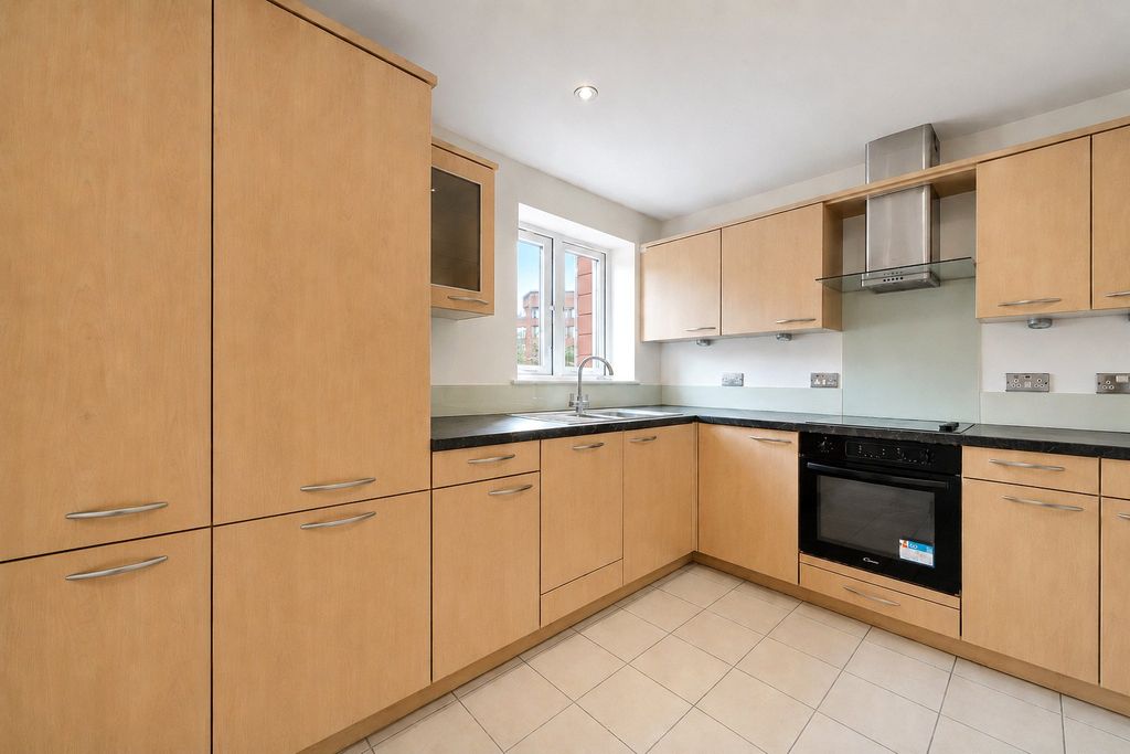 Property photo 3 of 15 Picture No. 77