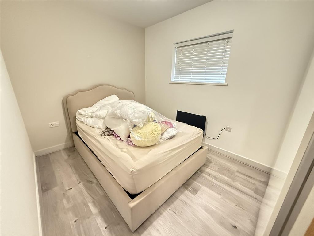 Property photo 3 of 6 Kapoor 7-3.Jpg