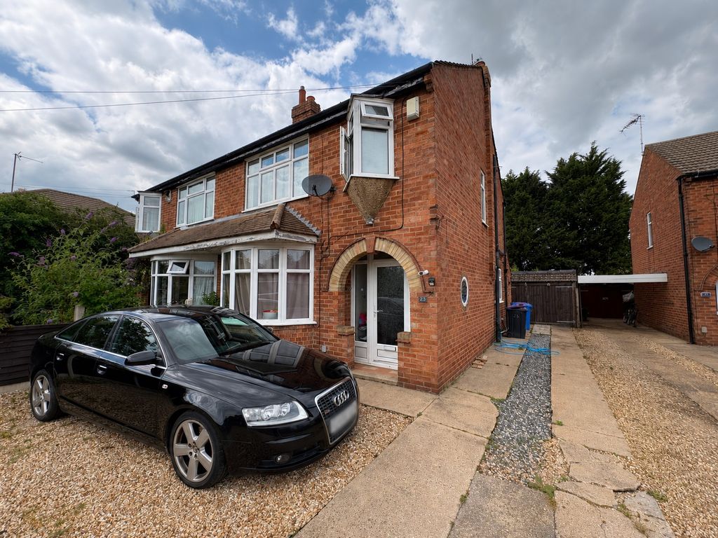 Property photo 1 of 11