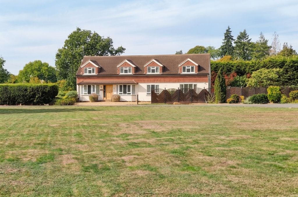 Property photo 1 of 26