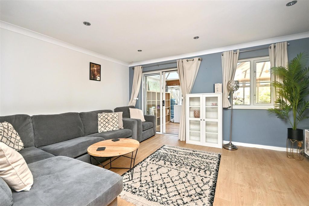 Property photo 2 of 25 Dsc_9318.Jpg