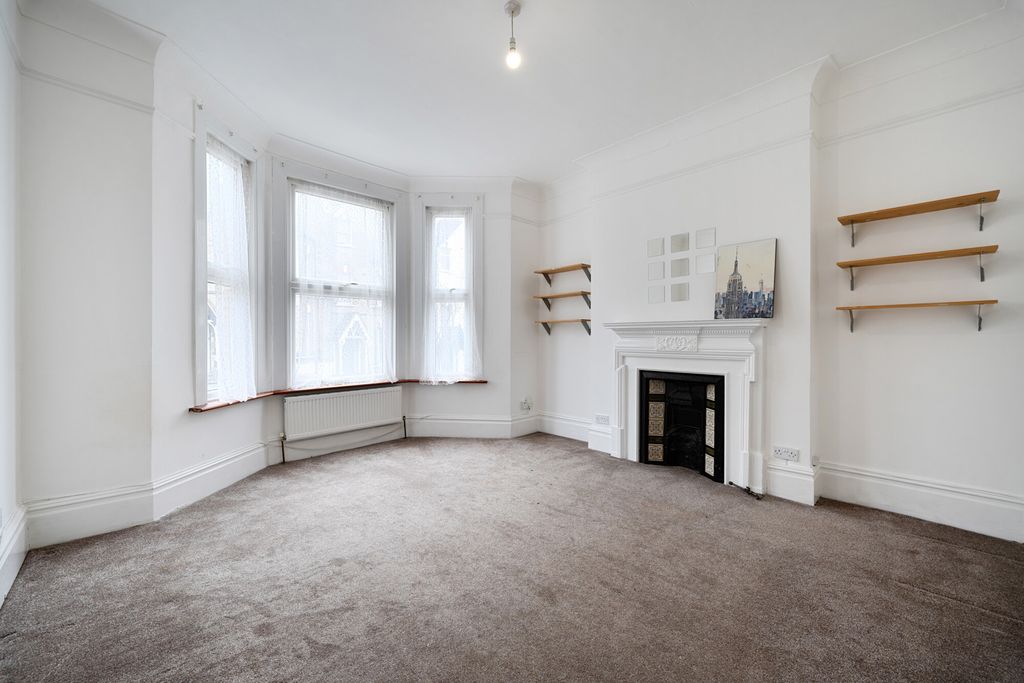 Property photo 3 of 15 1436751-12-69Ccf1...