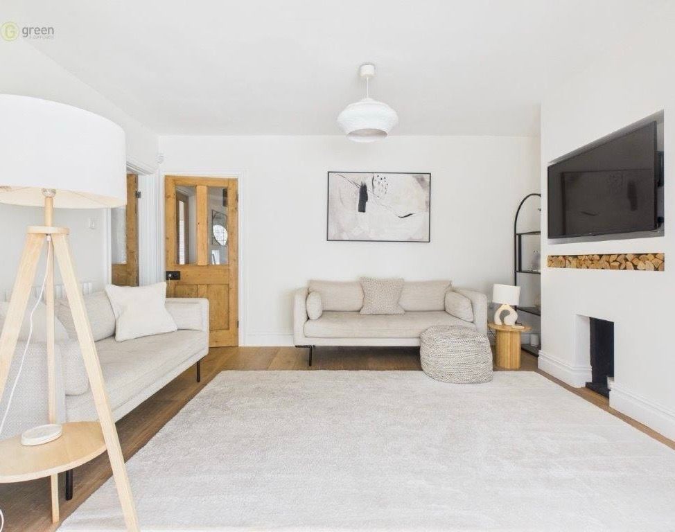 Property photo 3 of 26