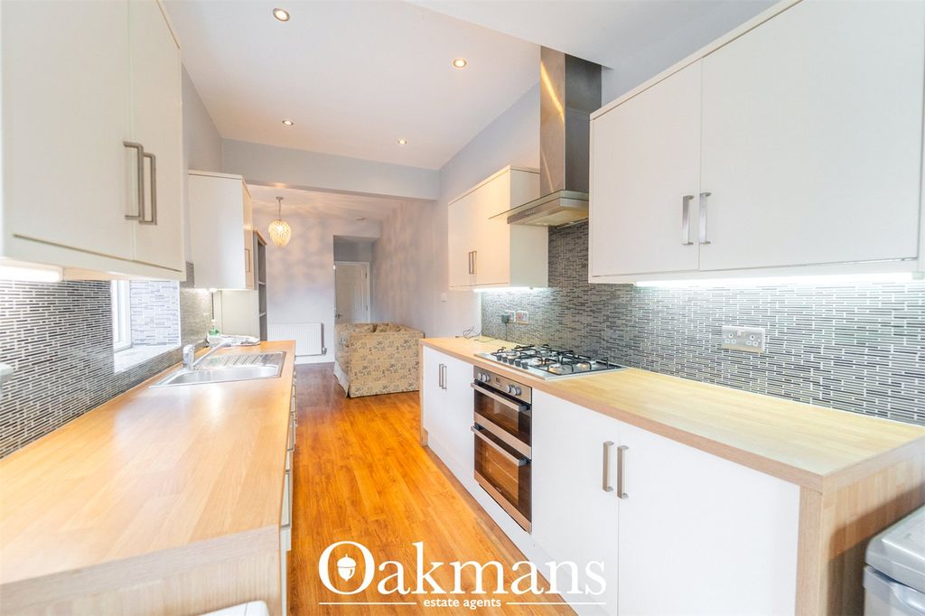 Property photo 3 of 16 Picture No. 20