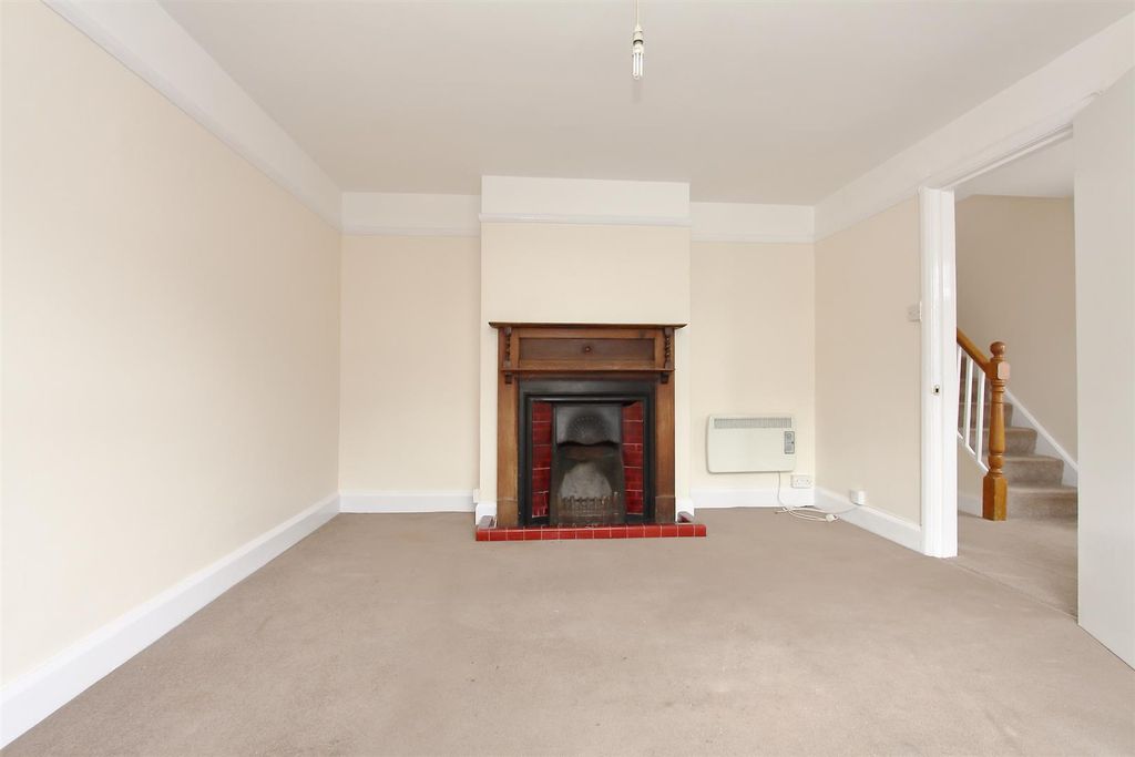 Property photo 2 of 15 Sitting Room