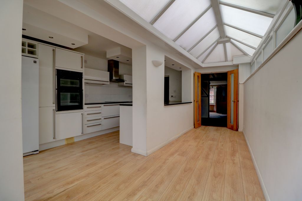 Property photo 2 of 21 Kitchen-Breakfast Room