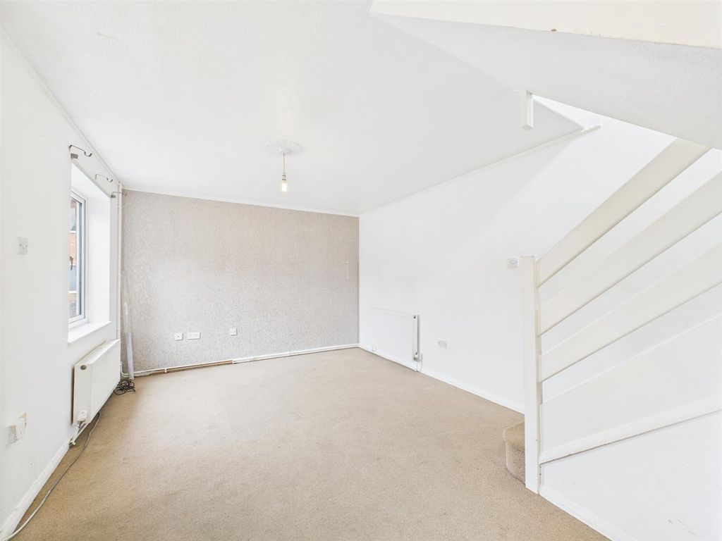 Property photo 3 of 6 Cam04907G0-Pr0256-Still001.Jpg