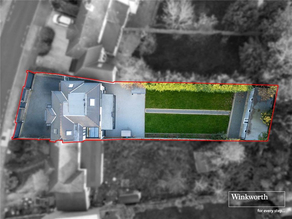 Property photo 3 of 18 Drone