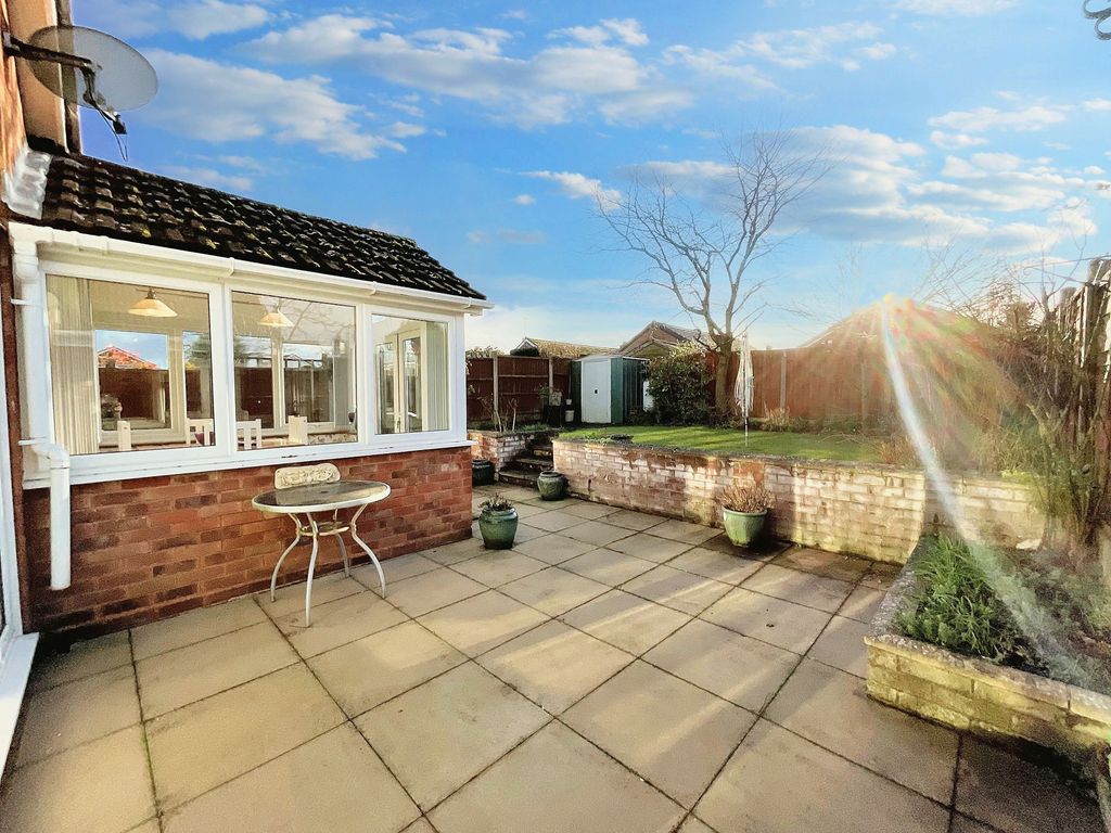 Property photo 2 of 21