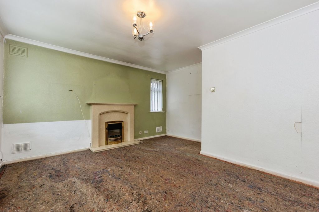 Property photo 2 of 18 Pbox-Img.Jpg