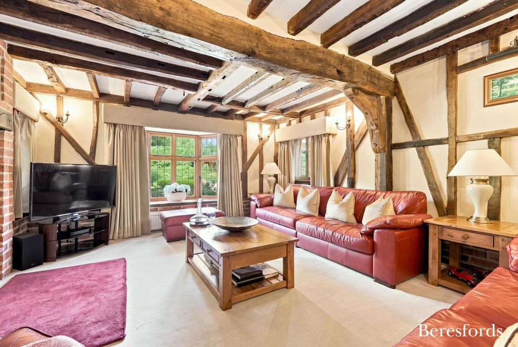 Property photo 2 of 39 Picture No. 12