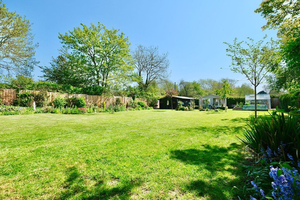 Property photo 3 of 29