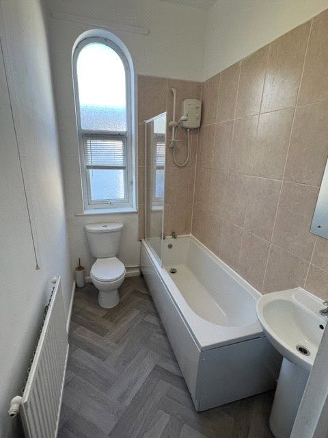 Property photo 3 of 10 Picture No. 21
