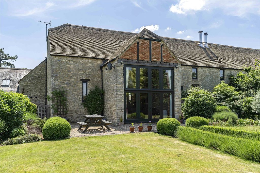 Property photo 1 of 21 Picture No. 50