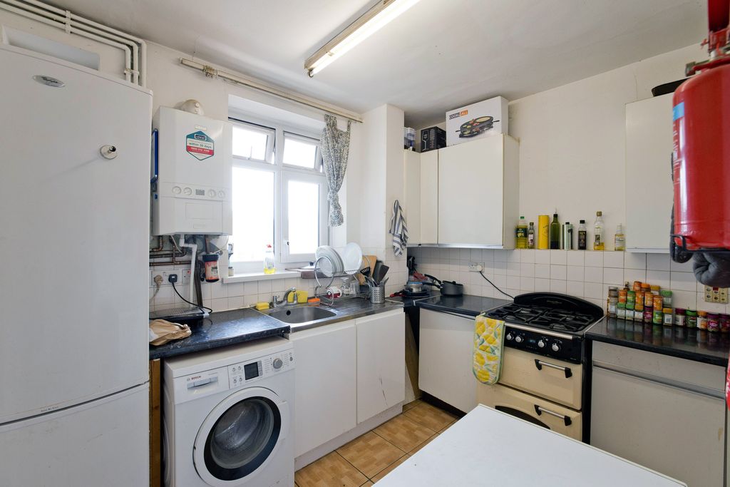 Property photo 1 of 24